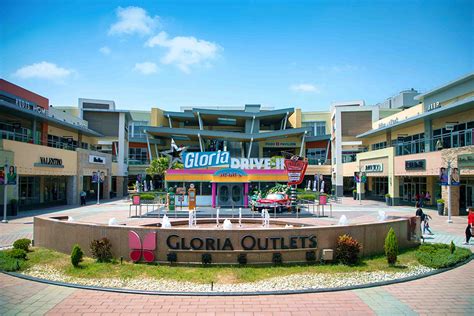 gloria outlets official site.